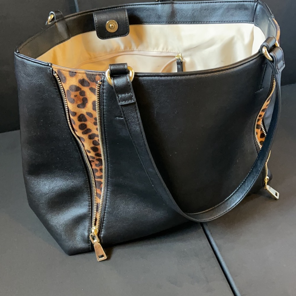 INC leather black handbags - Picture 7 of 8
